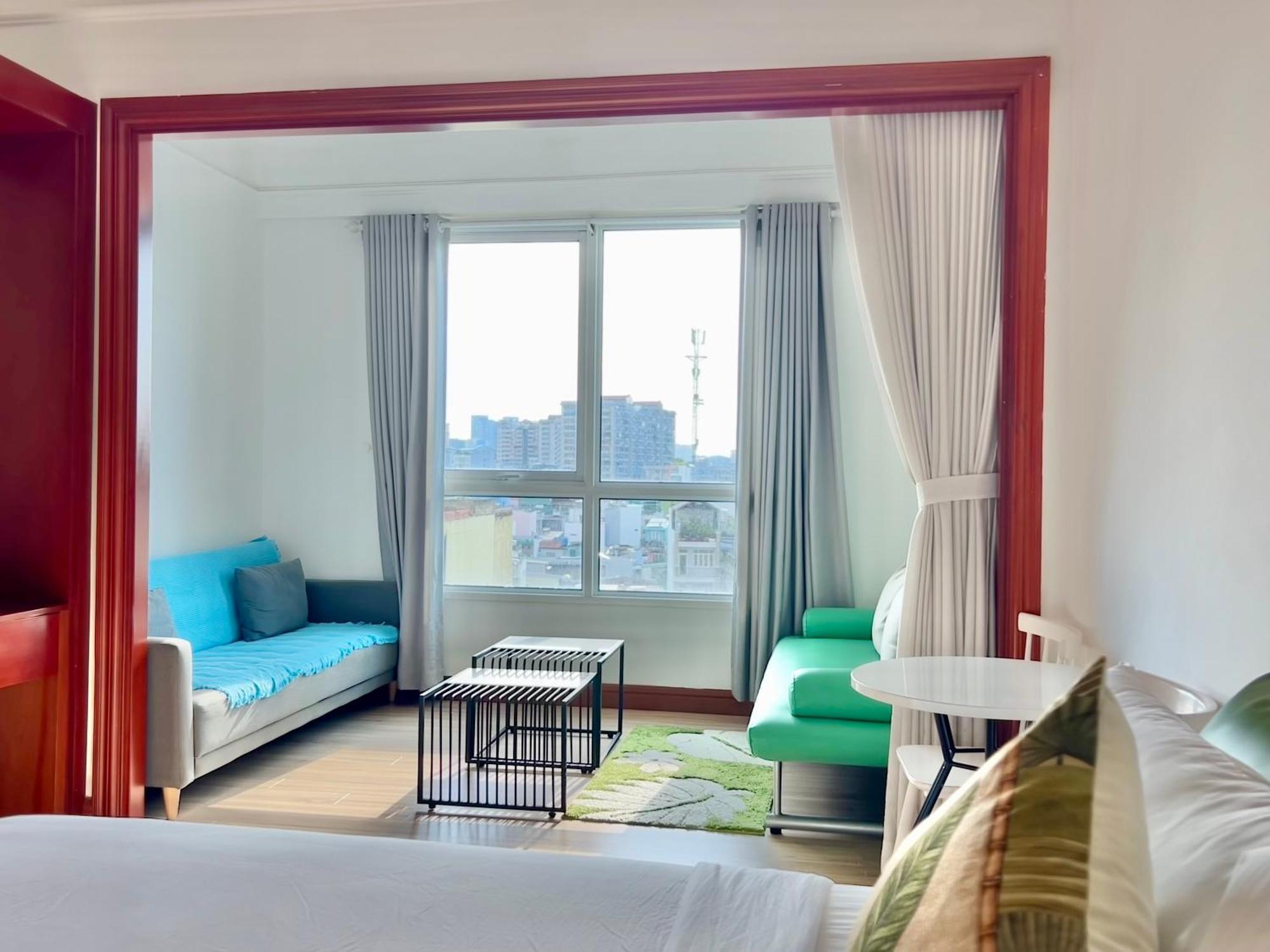 Diny Aparthotel - Rooftop Pool - The Manor 2 Ho Chi Minh City Exterior photo